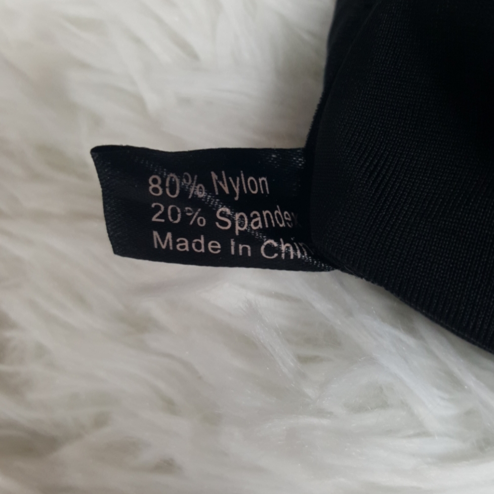 Large Simplicity Bathing Suit - Picture 9 of 10